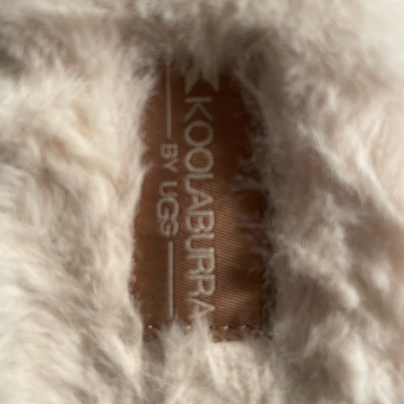 KOOLABURRA UGG Slide Faux Fur Sandals Slippers Fuzz'd Out Tan US Size 11 - Picture 5 of 5